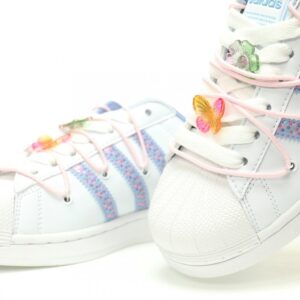 【AT10571】アディダスオリジナルススーパースターライトブルースニーカー 👟✨💫 高品質素材とデザイン | Adidas Superstars