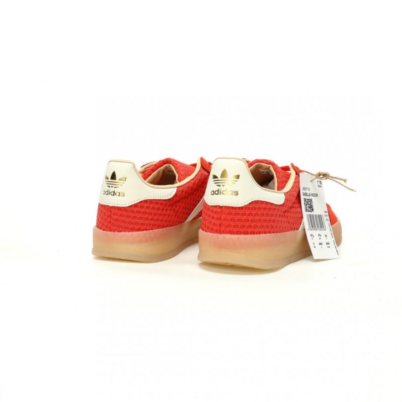 【AT10781】アディダス adidas Gazelle Indoor トレーナー | スエードレザーとメッシュ素材の革新的な組み合わせ | adidas