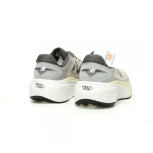 【AT10786】ニューバランス フレッシュフォーム X モアV6 ランニングシューズ | New Balance