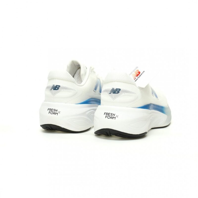 【AT10787】ニューバランス Fresh Foam X More V6 ランニングシューズ | New Balance