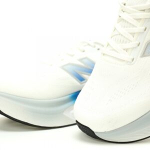 【AT10787】ニューバランス Fresh Foam X More V6 ランニングシューズ | New Balance
