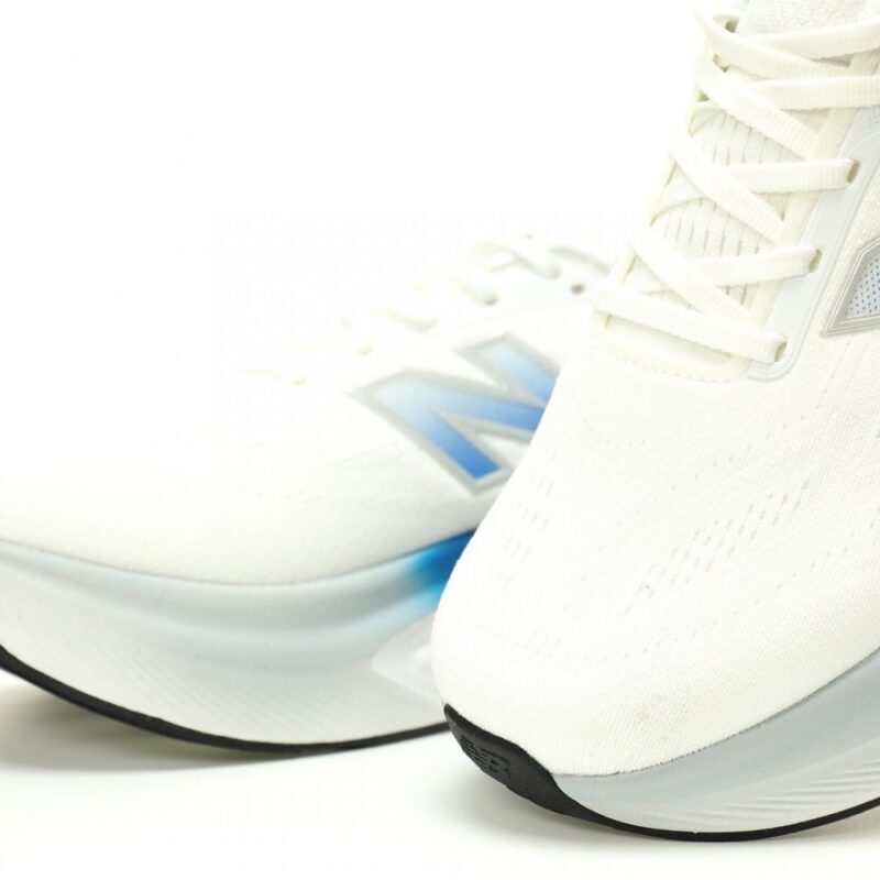 【AT10787】ニューバランス Fresh Foam X More V6 ランニングシューズ | New Balance