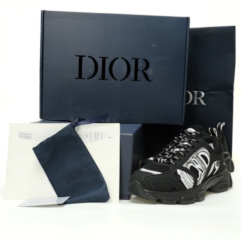 【AT10812】Dior ディオール Chronoシリーズ スニーカー - フランスの贅沢とストリートカルチャーの融合 | Dior