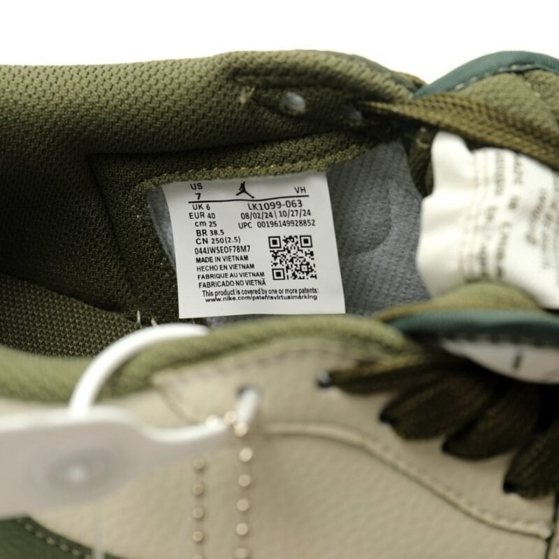 【AT10826】フラグメントデザイン x トラビス・スコット x ナイキ エアジョーダン1ローオージーモデル | Fragment x Nike