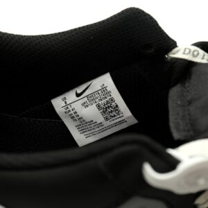 【AT10831】ナイキ Air Force 1 07 ロー ゴシックグラフィティ配色 スニーカー | Air Force 1
