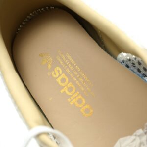 【AT10844】アディダスGazelle Indoor Trainers：クラシックな遺産とファッションの再構築 | Adidas Originals