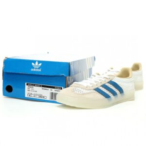 【AT10844】アディダスGazelle Indoor Trainers：クラシックな遺産とファッションの再構築 | Adidas Originals