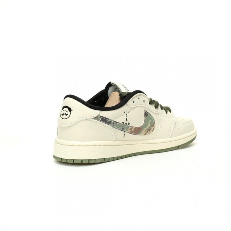 【AT10895】ナイキ×シュープリーム×トラビス・スコットコラボAJ1ローエメラルドカモ スニーカー | Nike x Supreme