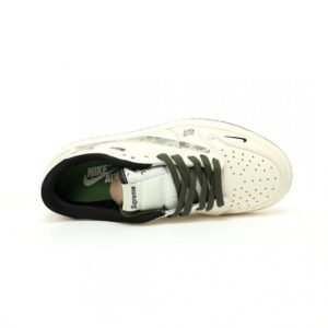 【AT10895】ナイキ×シュープリーム×トラビス・スコットコラボAJ1ローエメラルドカモ スニーカー | Nike x Supreme