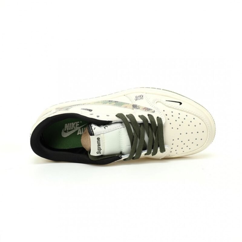 【AT10895】ナイキ×シュープリーム×トラビス・スコットコラボAJ1ローエメラルドカモ スニーカー | Nike x Supreme