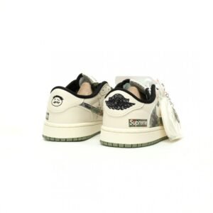 【AT10895】ナイキ×シュープリーム×トラビス・スコットコラボAJ1ローエメラルドカモ スニーカー | Nike x Supreme