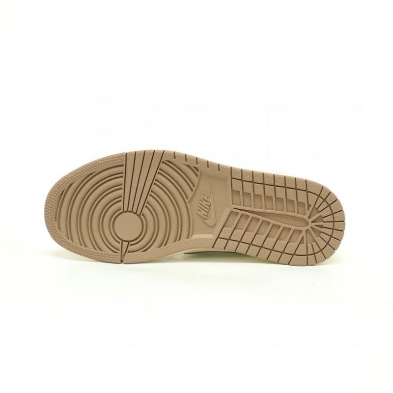 【AT10896】グッチxナイキエアジョーダン1ローコラボスニーカー | Gucci x Nike