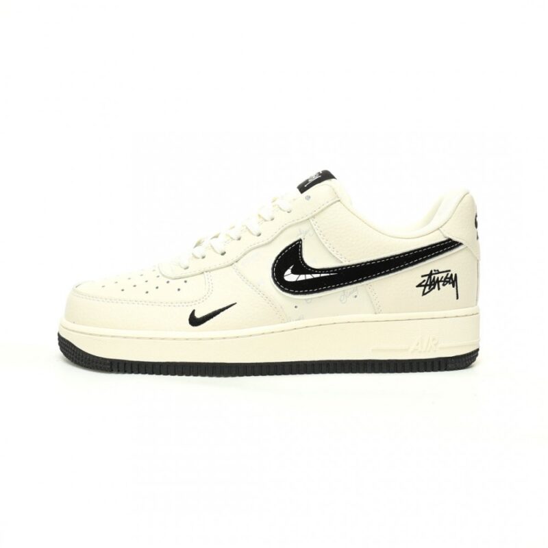 【AT10900】Stussy x Nike ストッシー×ナイキ Air Force 1 コラボスニーカー | Nike x Stussy