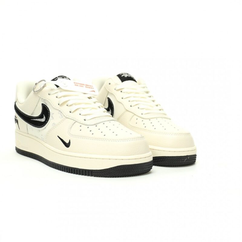 【AT10900】Stussy x Nike ストッシー×ナイキ Air Force 1 コラボスニーカー | Nike x Stussy