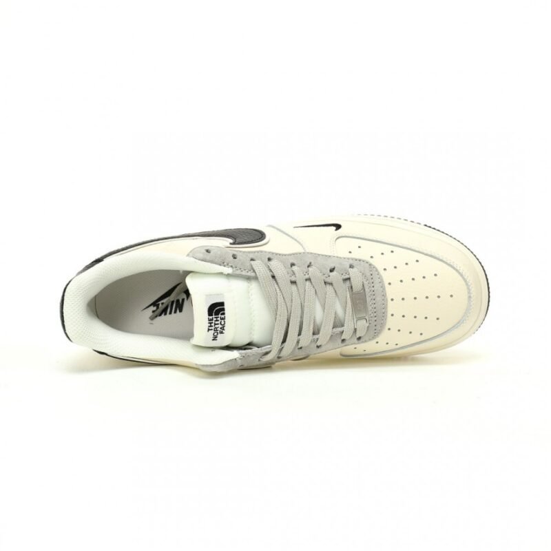 【AT10902】ナイキ エアフォース1 '07 Low × The North Face コラボレーション スニーカー | The North Face x Nike