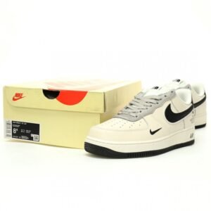 【AT10902】ナイキ エアフォース1 '07 Low × The North Face コラボレーション スニーカー | The North Face x Nike