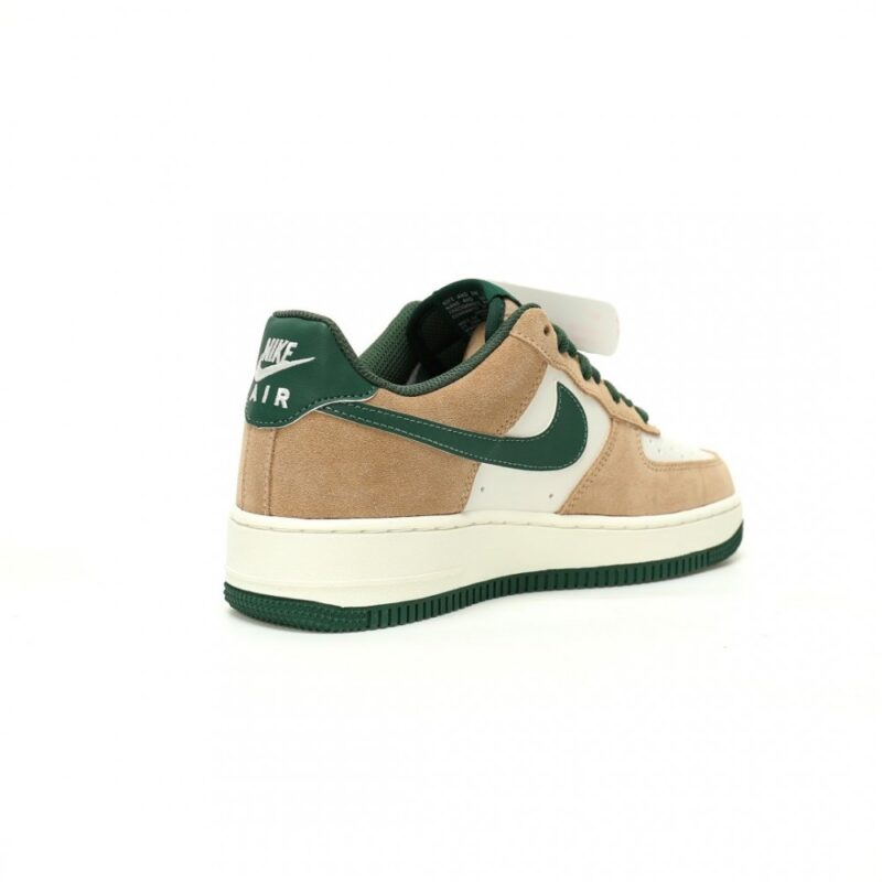 【AT10903】Nikeエアフォース1 '07 Low Beige Green スニーカー | Air Force 1