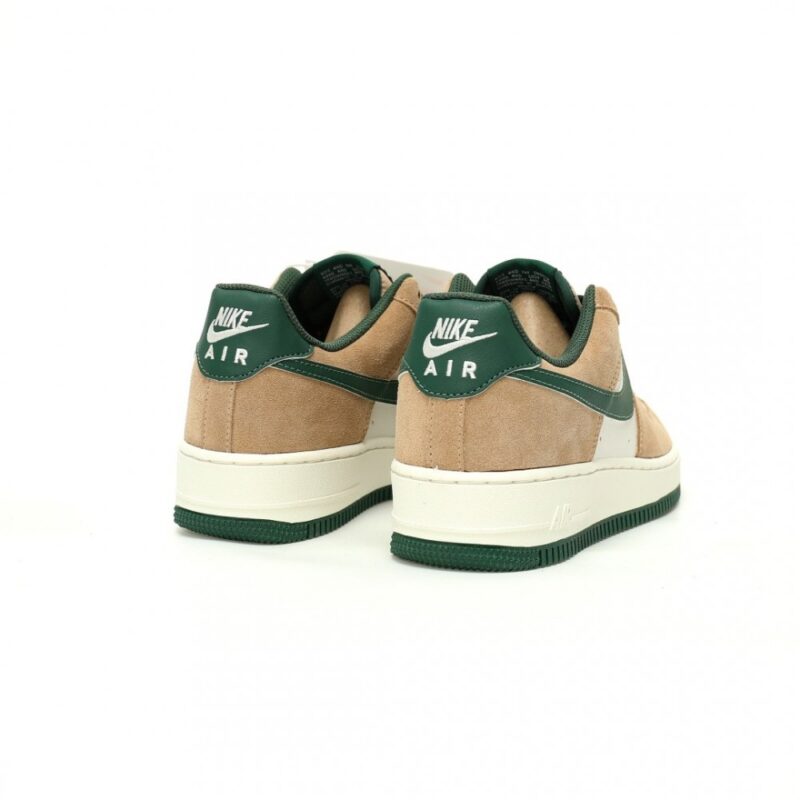 【AT10903】Nikeエアフォース1 '07 Low Beige Green スニーカー | Air Force 1