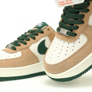 【AT10903】Nikeエアフォース1 '07 Low Beige Green スニーカー | Air Force 1