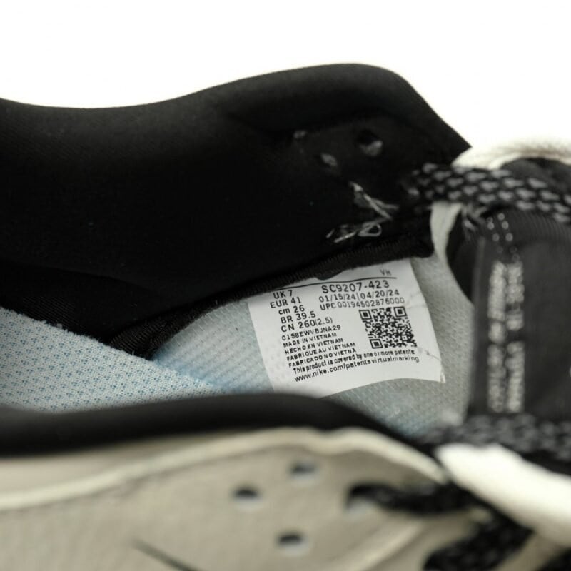 【AT10907】ナイキSB×ノースフェイス×コムデギャルソン限定スケートボードシューズ | Nike x The North Face