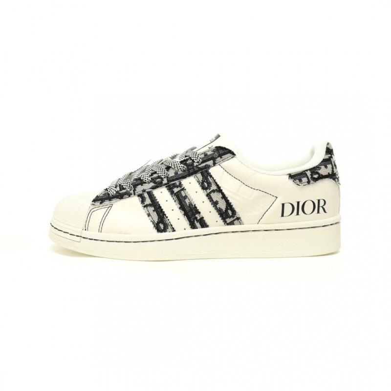 【AT10917】Dior x アディダススーパースター：高級ファッションとストリートウェアの融合 | Dior x Adidas