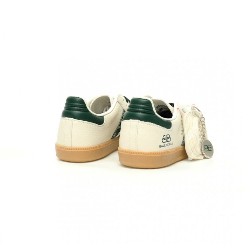 【AT10919】Balenciaga × アディダス Samba OG コラボレーション | 高級 革靴 スニーカー | Adidas