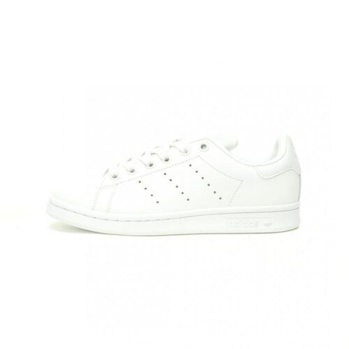 【AT10921】アディダスオリジナルススタンスミス - スポーティーな定番を楽しむ - Adidas Originals Stan Smith | Adidas
