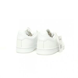 【AT10921】アディダスオリジナルススタンスミス - スポーティーな定番を楽しむ - Adidas Originals Stan Smith | Adidas