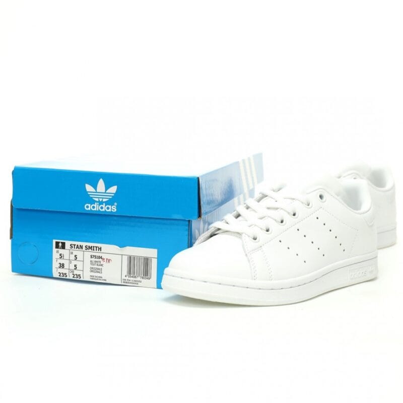 【AT10921】アディダスオリジナルススタンスミス - スポーティーな定番を楽しむ - Adidas Originals Stan Smith | Adidas