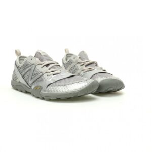 【AT10931】New Balance MT10Oコラボレーションアウトドアシューズ - 高機能デザインで都市のエリート向けに提供 | New Balance