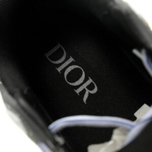 【AT10934】ディオール（Dior）CD1ロートップスニーカー - ファッションスポーツの美学を再定義 | Dior Paris