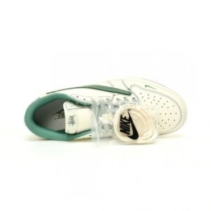 【AT10942】Nikeナイキ×Stussyステューシー×Travis Scottトラビス・スコット Air Jordan 1 Lowカスタムスニーカー | Nike x Stussy