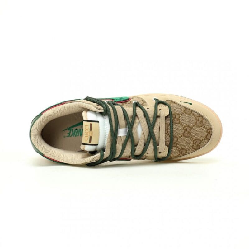 【AT10947】ナイキ×グッチコラボSBダンク低価格アーティストスニーカー | Nike x Gucci