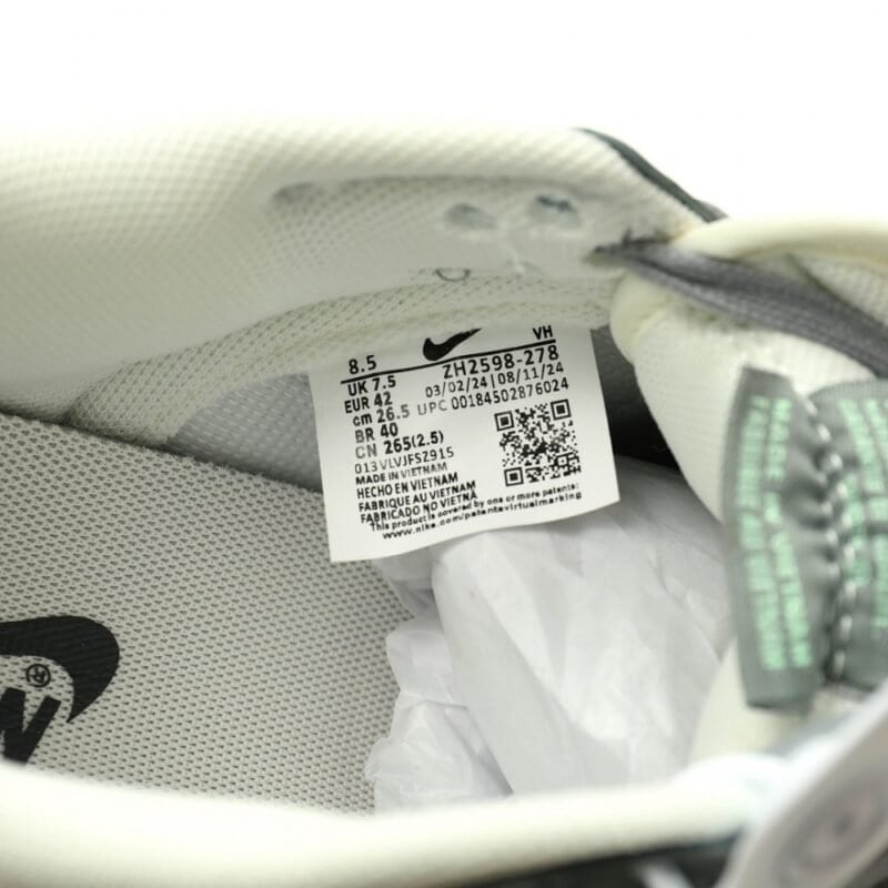 【AT10948】Supreme × Nike × LV コラボSB Dunk Low - ストリートファッション愛好家必見 | Nike x Louis Vuitton