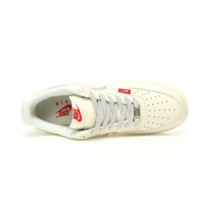 【AT10951】シュプリーム x ナイキ エアフォース1 コラボ ハイクオリティ スニーカー | Nike x Supreme