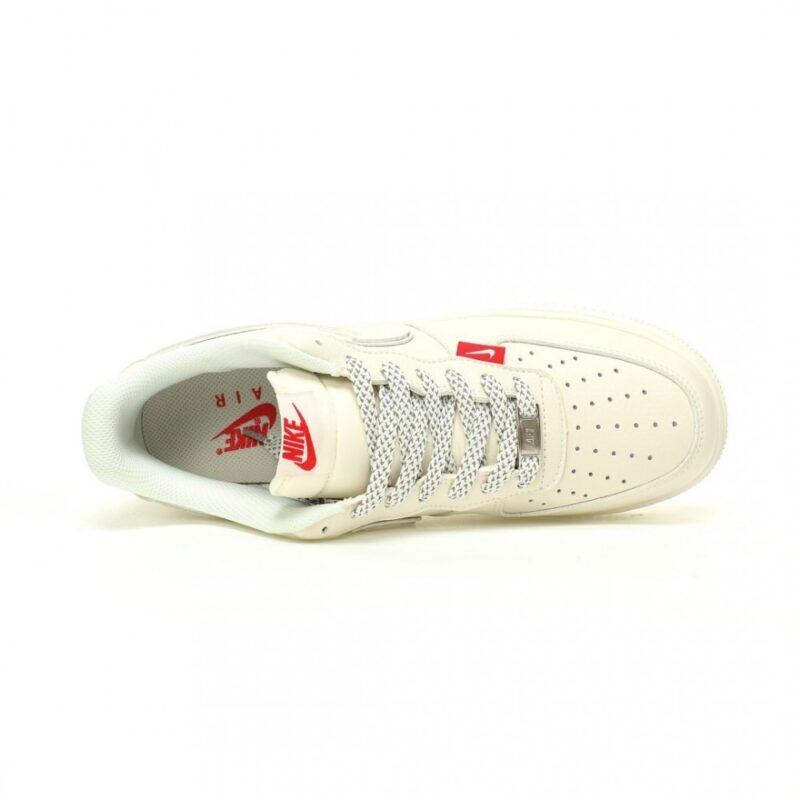 【AT10951】シュプリーム x ナイキ エアフォース1 コラボ ハイクオリティ スニーカー | Nike x Supreme