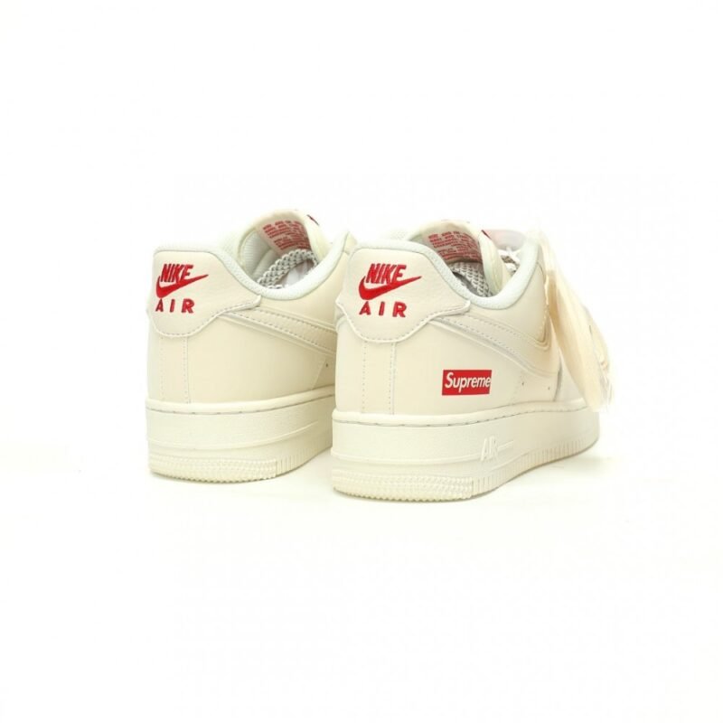 【AT10951】シュプリーム x ナイキ エアフォース1 コラボ ハイクオリティ スニーカー | Nike x Supreme