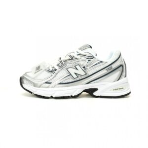 【AT10975】New Balance MR740シリーズ メンズレトロランニングシューズ 最新テクノロジー搭載 | New Balance