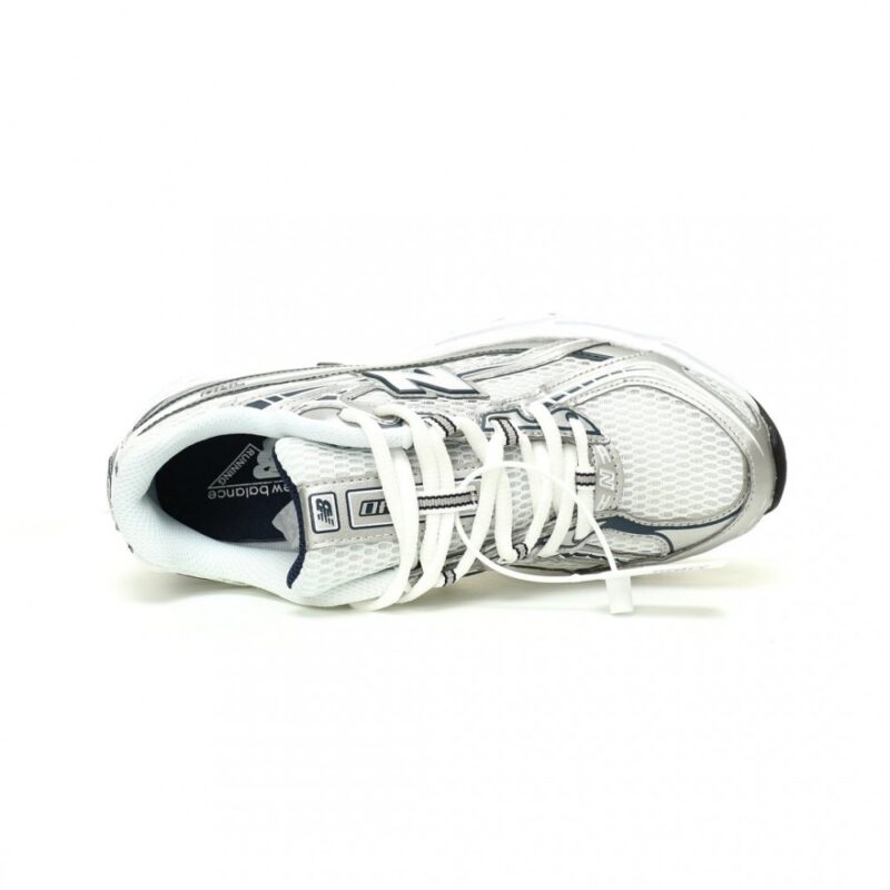 【AT10975】New Balance MR740シリーズ メンズレトロランニングシューズ 最新テクノロジー搭載 | New Balance