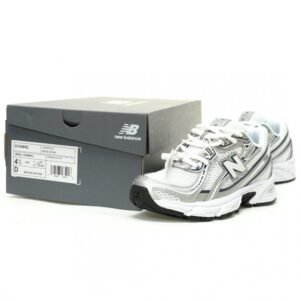 【AT10975】New Balance MR740シリーズ メンズレトロランニングシューズ 最新テクノロジー搭載 | New Balance