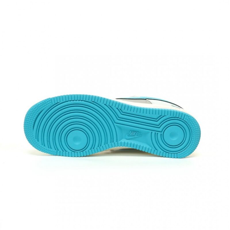 【AT10991】Louis Vuitton × Nike Air Force 1 コラボスニーカー | Nike x Air Force 1