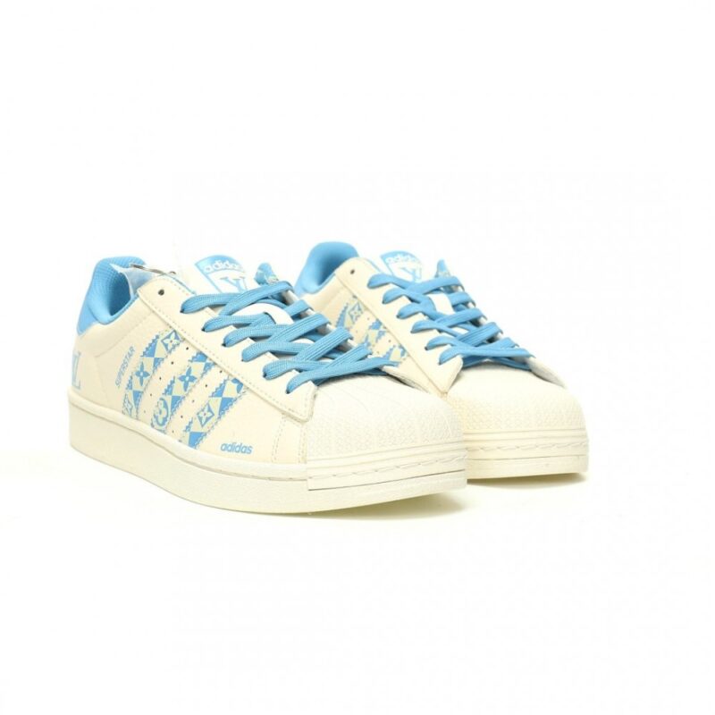 【AT11000】Louis Vuitton x Adidas Originals Superstarコラボスニーカー - フランスのラグジュアリーとドイツのスポーツ精神が融合したクラシック作品 | Louis Vuitton x Adidas