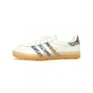 【AT11002】アディダス ガゼル インドア アントロコロシリーズのアイボリー花柄スウェードスニーカー | Adidas Originals