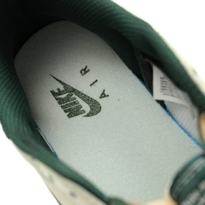 【AT11026】ナイキ×グッチ Air Jordan 1 Low ローカットスニーカー 贅沢なコラボ作品 | Gucci x Nike