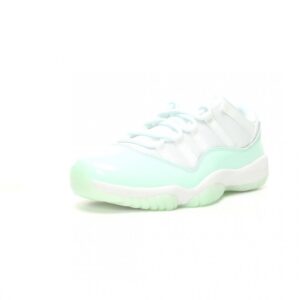 【AT11029】ナイキ エア ジョーダン 11 Low ホワイトグリーン カウレザー バスケットボールシューズ | Nike Jordan