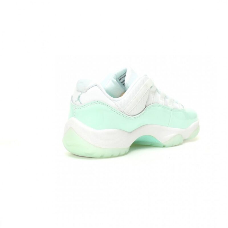 【AT11029】ナイキ エア ジョーダン 11 Low ホワイトグリーン カウレザー バスケットボールシューズ | Nike Jordan