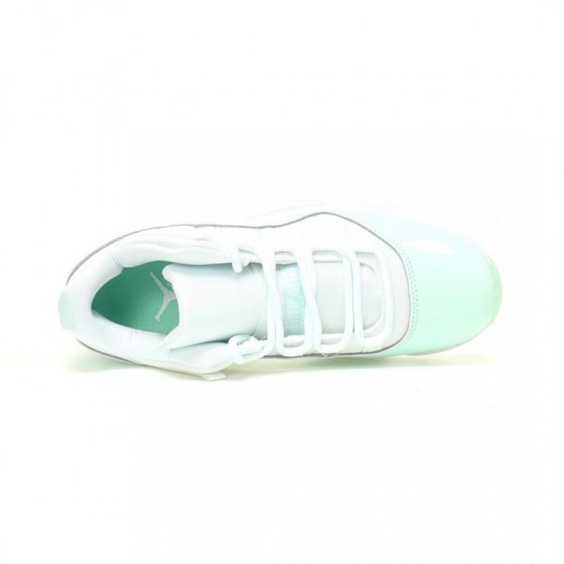 【AT11029】ナイキ エア ジョーダン 11 Low ホワイトグリーン カウレザー バスケットボールシューズ | Nike Jordan