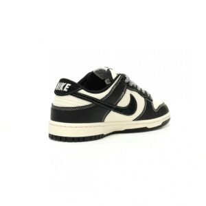【AT11030】The North Face x Nike SB Dunk Low コラボ スニーカー 最新限定モデル | TNF x Nike