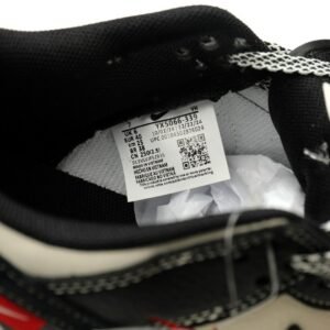 【AT11030】The North Face x Nike SB Dunk Low コラボ スニーカー 最新限定モデル | TNF x Nike