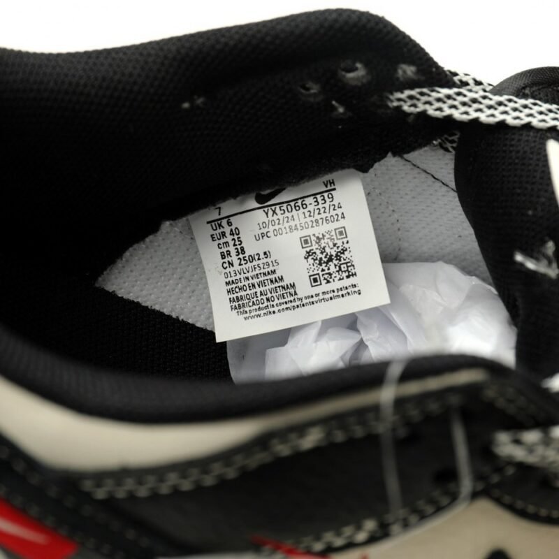 【AT11030】The North Face x Nike SB Dunk Low コラボ スニーカー 最新限定モデル | TNF x Nike